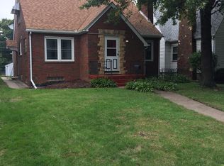 440 E 30th St, Davenport, IA 52803