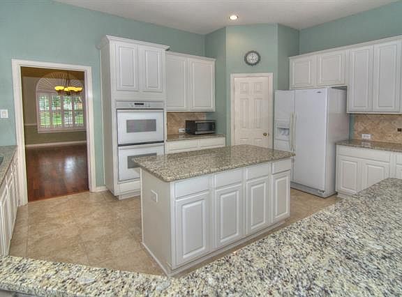 2nd image of 4008 Mildenhall Dr