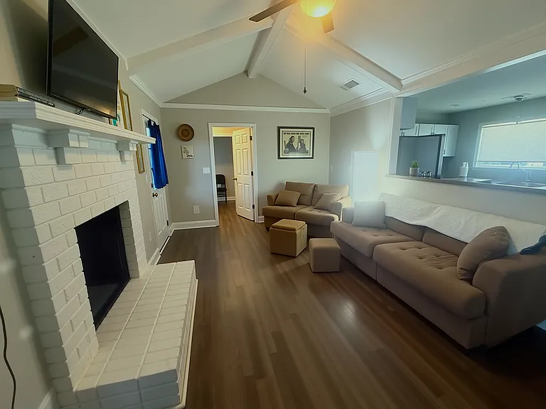 101 Duncan Ct — Photo 22