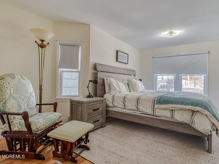 26 Heck Ave — Photo 27