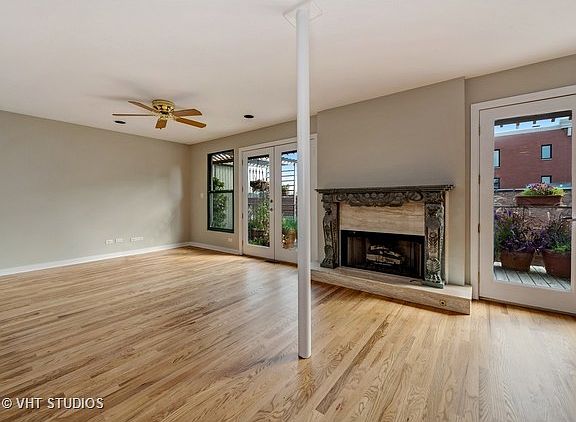4th image of 811 W Aldine Ave APT 2S