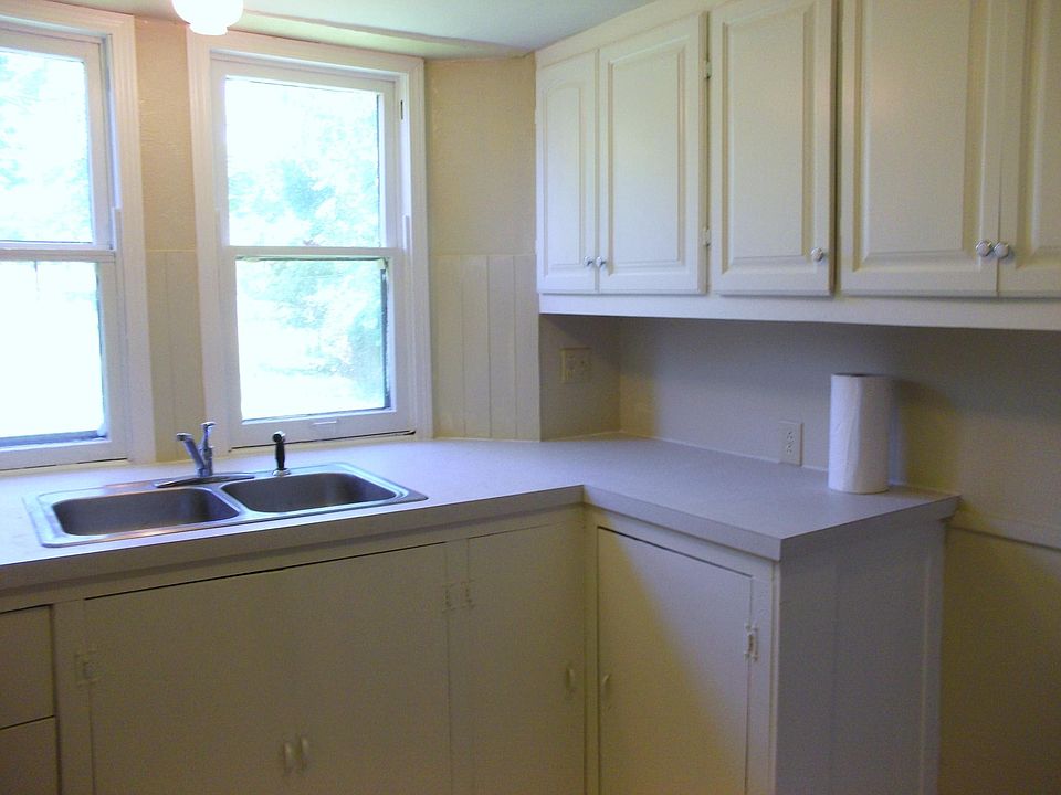 1st image of 814 N Jefferson Ave
