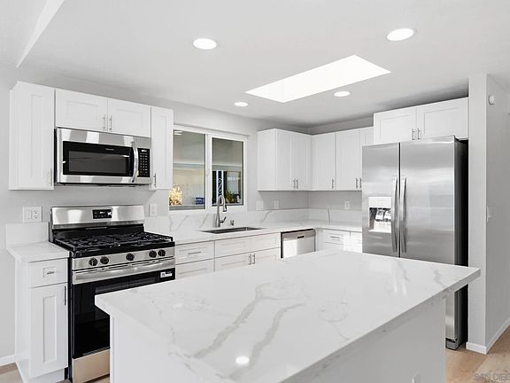 4th image of 3340 Del Sol Blvd Space 82