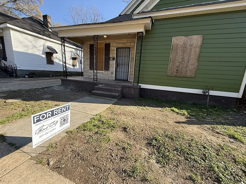 Building Photo - 741 E Trigg Ave