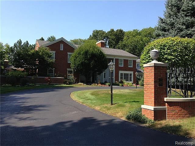 2nd image of 420 Dunston Rd