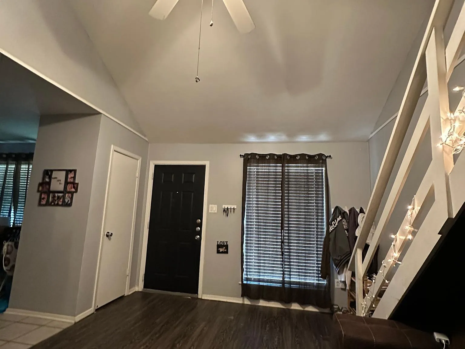 2 bed, 1000 sqft, $1,295 — Photo 3