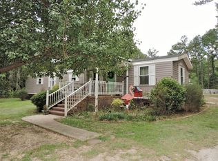 651 Pond Rd, Rocky Point, NC 28457