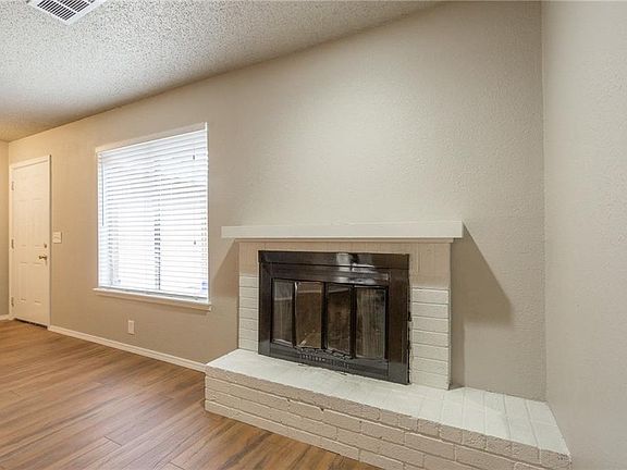 5th image of 9644 Hefner Village Blvd
