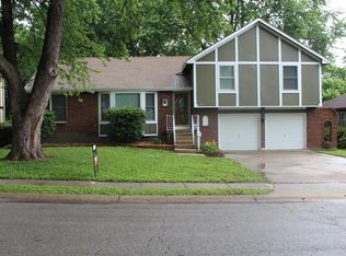 12509 Ewing Ave, Grandview, MO 64030