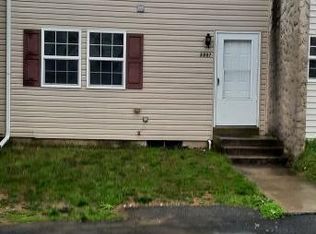 2207 Dickens Ter, Newark, DE 19702