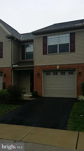 111 Stonecrest Ln Photo 1