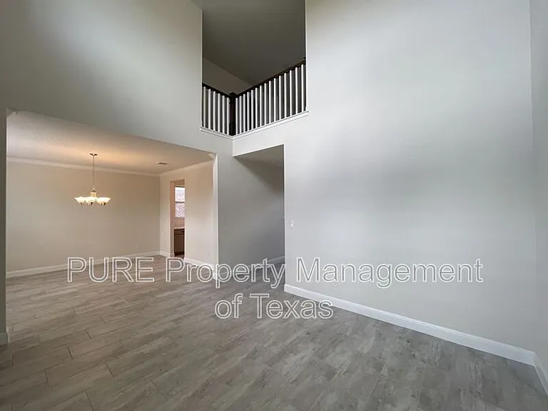 716 Expedition Way — Photo 11