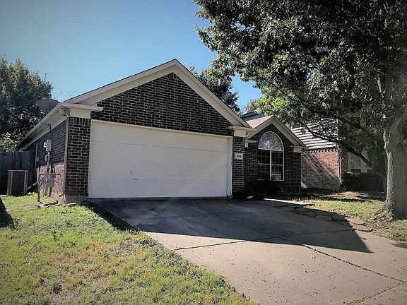 3rd image of 404 Pinnacle Dr