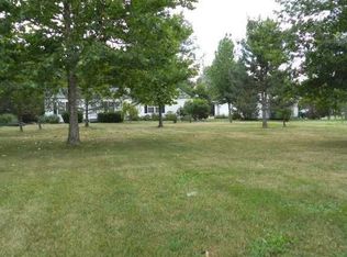 10325 Slough Rd, Defiance, OH 43512