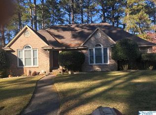 1876 Shellbrook Dr NW, Huntsville, AL 35806