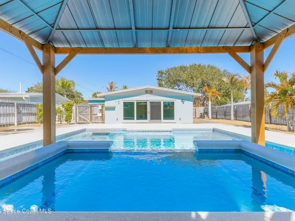 213 E Grant Ave, Cocoa Beach, FL 32931