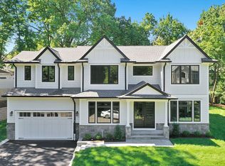 16 Ravine Rd, Tenafly, NJ 07670