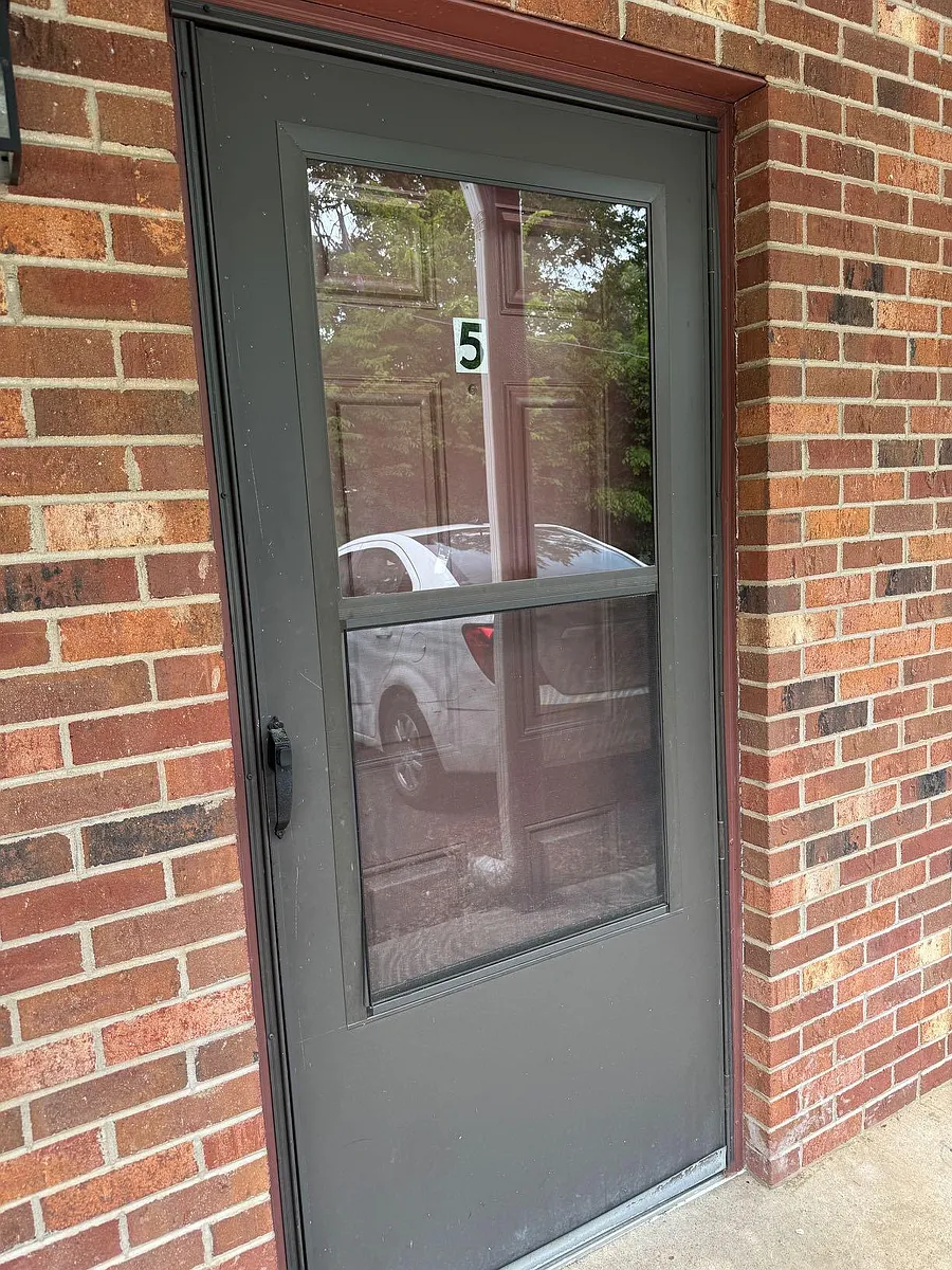 Building Photo - 128 Charles St #5