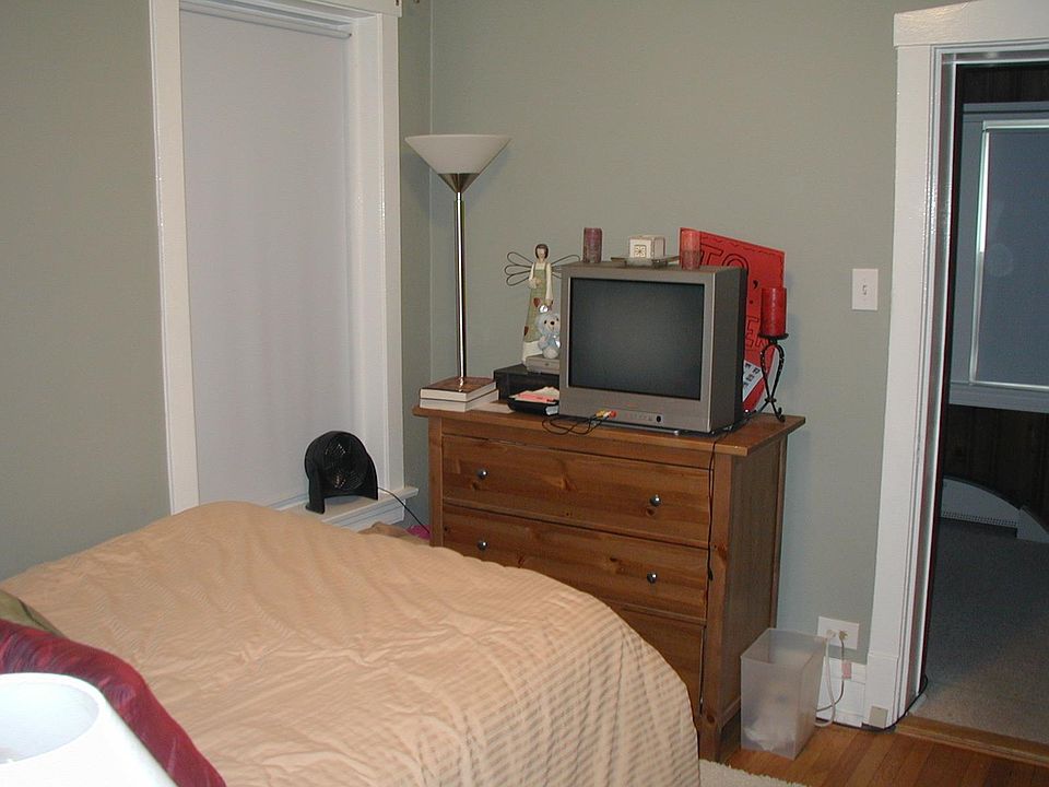 1st image of 2457 W Cullom Ave #1A