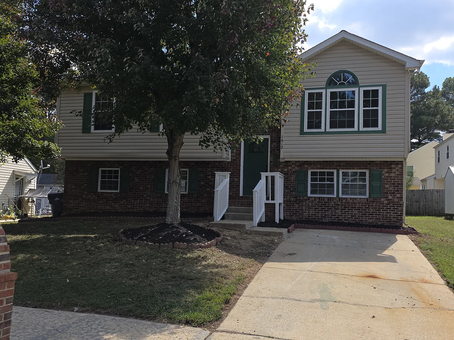 4 bed, 2068 sqft, $2,150 — Photo 1