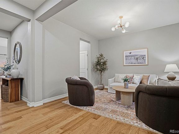 4th image of 11862 Deorio Street