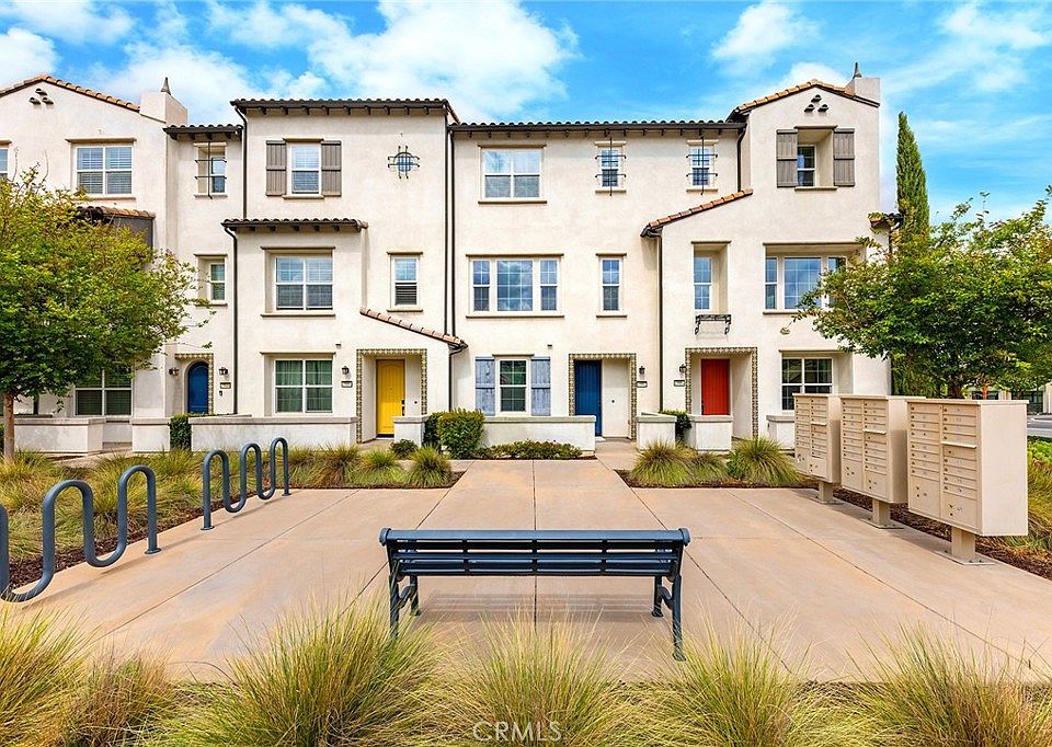 1st image of 15954 Ellington Way