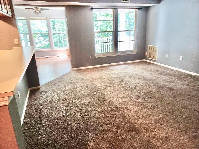 901 Swallow Crest Ct #G — Photo 16