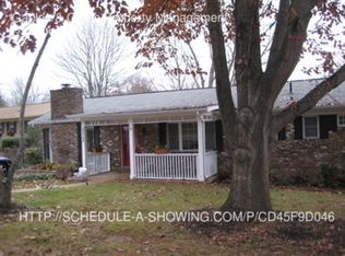 1312 Burton Rd, Knoxville, TN 37919