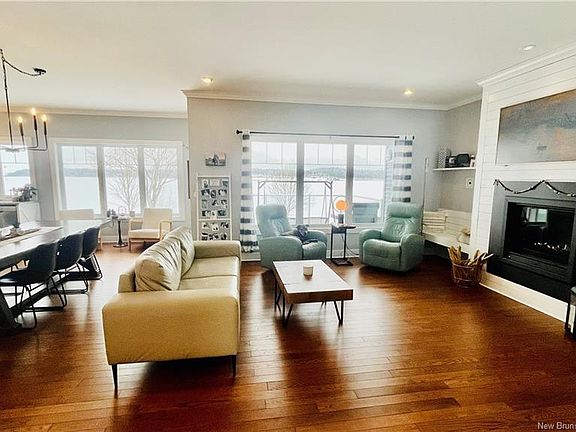 5th image of 50 Sandcastle Ln