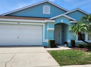 927 Bloomingdale Dr, Davenport, FL 33897