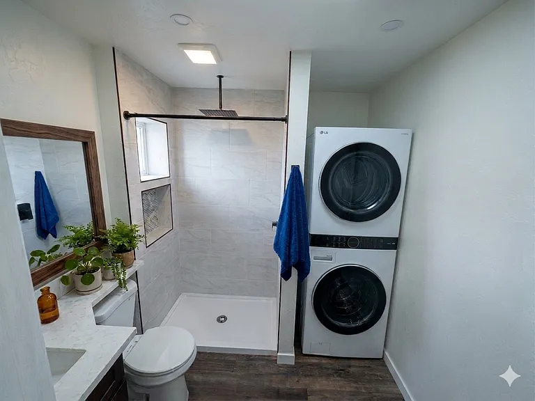1143 Osage Ave #1145 — Photo 3