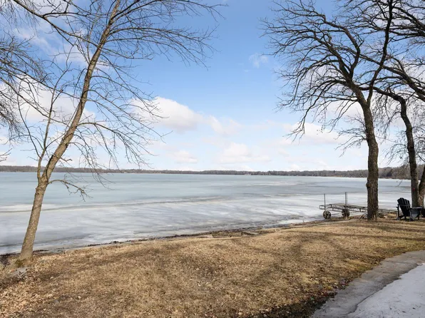 7277 100th Ave SE, Clear Lake, MN 55319