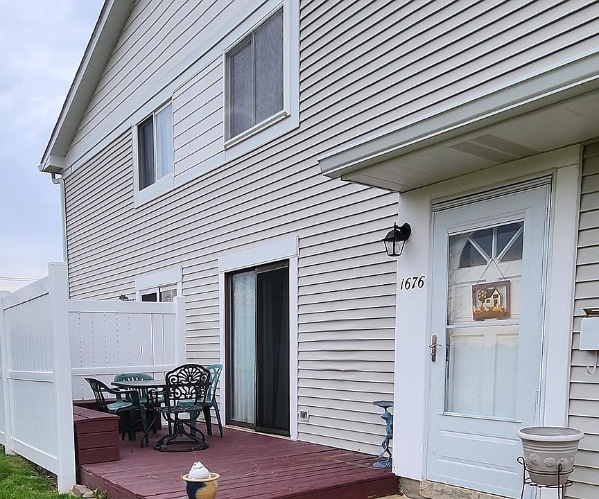1st image of 1676 Cornell Dr