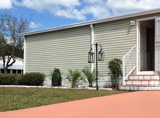 610 Papaya Cir, Barefoot Bay, FL 32976