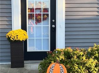 20 Dann Rd APT F, East Amherst, NY 14051