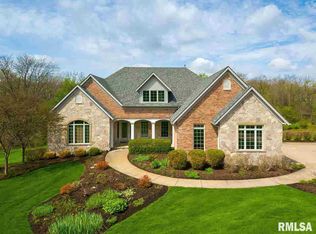 19264 252nd Ave, Bettendorf, IA 52722