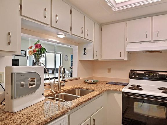 5th image of 1845 Cobia Dr APT G-201