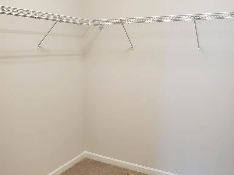 6137 Beale Loop — Photo 14