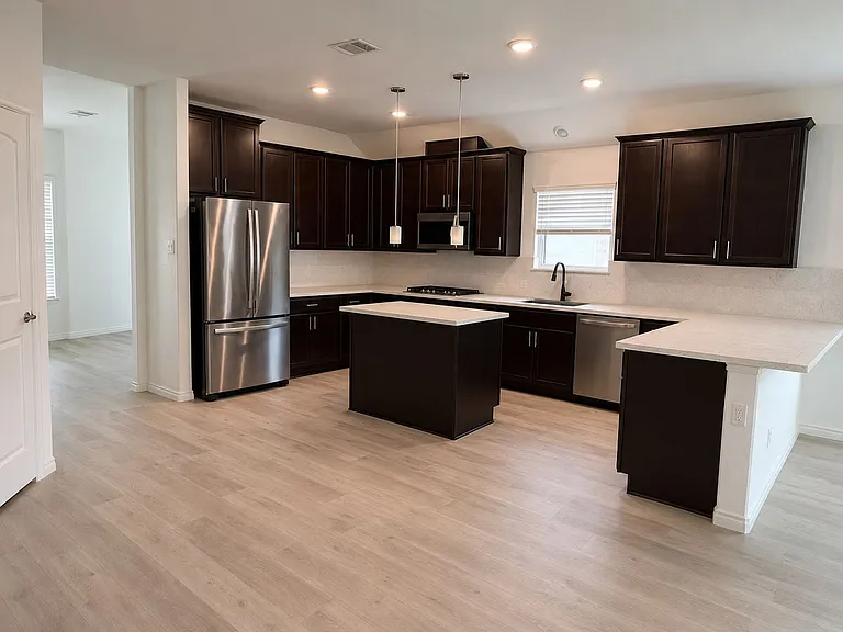 10020 Levelland Pl — Photo 6
