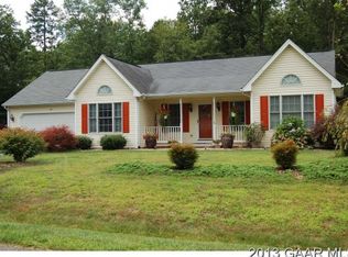 93 Rutherford Ln, Stuarts Draft, VA 24477