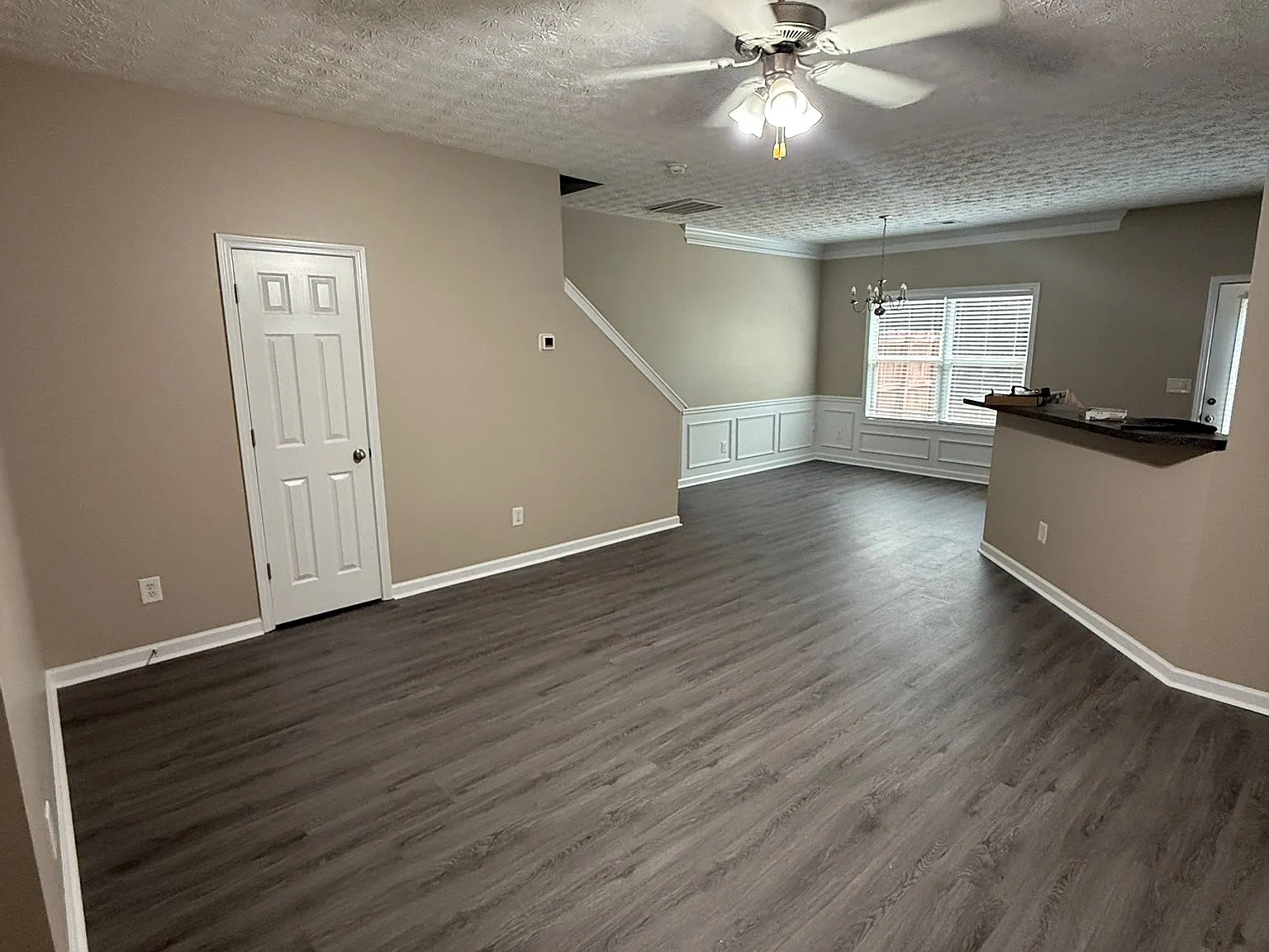 3 bed, 1528 sqft, $2,100 — Photo 3