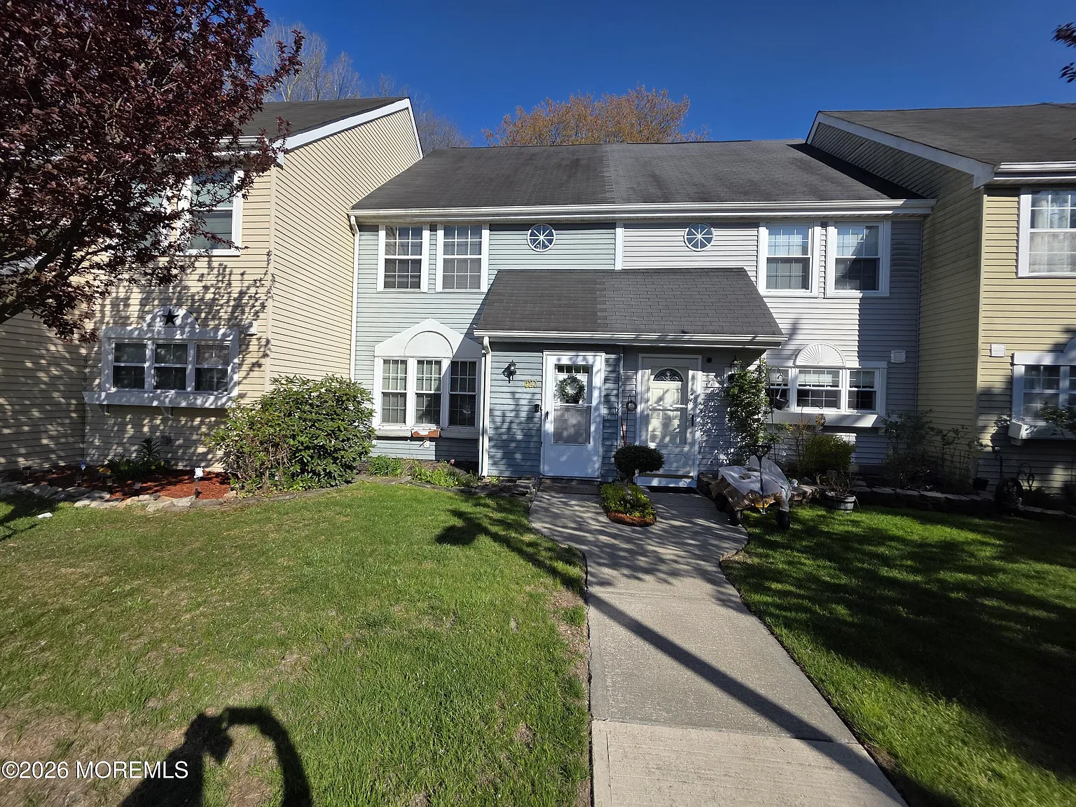 2 bed, 1.5 bath, 1410 sqft, $2,300 — Photo 2