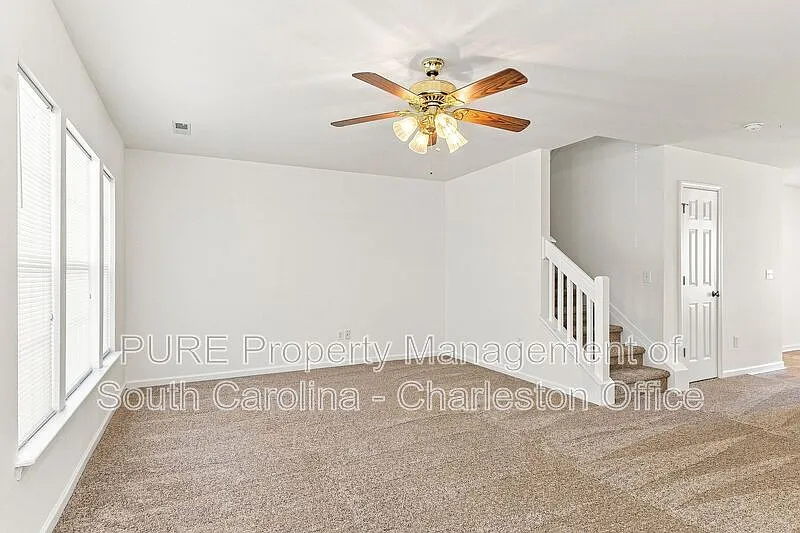 2 bed, 2.5 bath, 1268 sqft, $1,849 — Photo 2