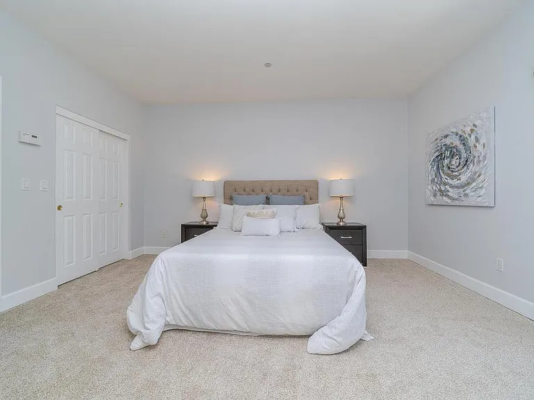 117 Serenity Pl — Photo 29