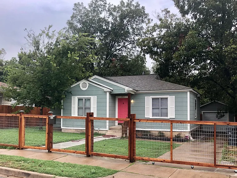 2813 Mitchell Ave — Photo 8