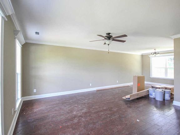 5th image of 1170 Olivia Cir