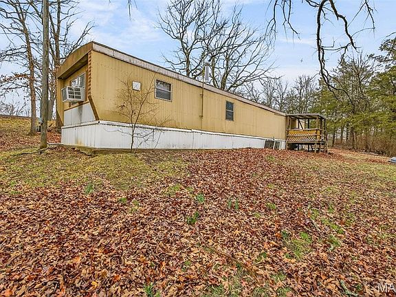 4th image of 3076 Carron Rd