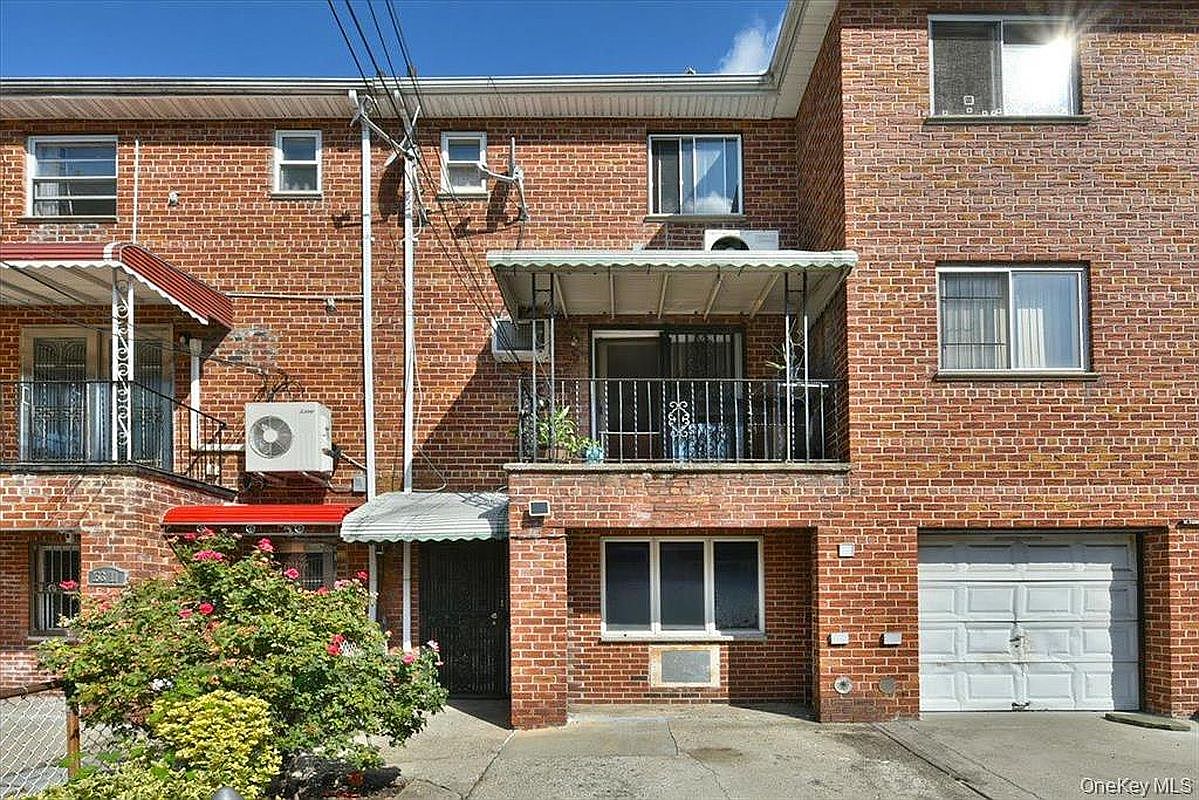 N☆a 15315 79th Ave, Flushing, NY 11367 | MLS #S1792495 | Zillow