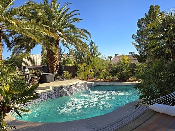 2nd image of 6557 Secluded Ave