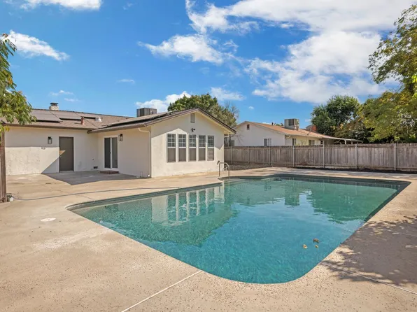 2318 Reile Ave, Escalon, CA 95320